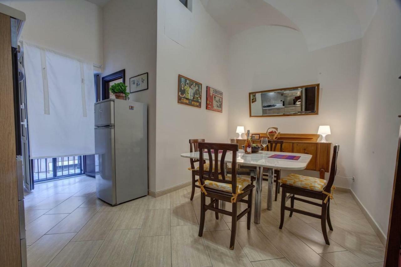 Apartment Sant'anna House: Nel Cuore Della Antica! Catania